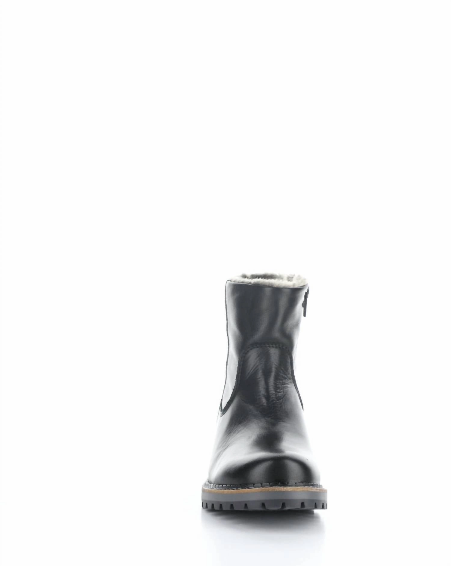 Women's Calib Round Toe Boots In Black Feel