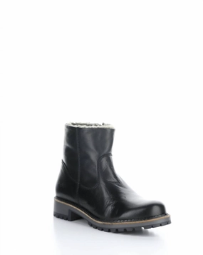 Women's Calib Round Toe Boots In Black Feel Womens Winter & Rain Boots online