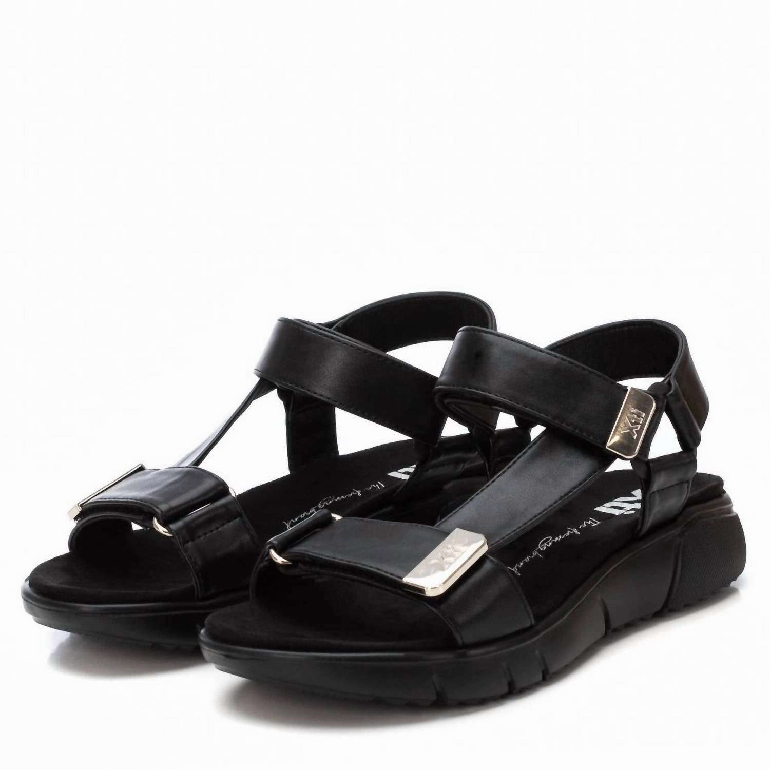 Women's Casual Sandals In Black