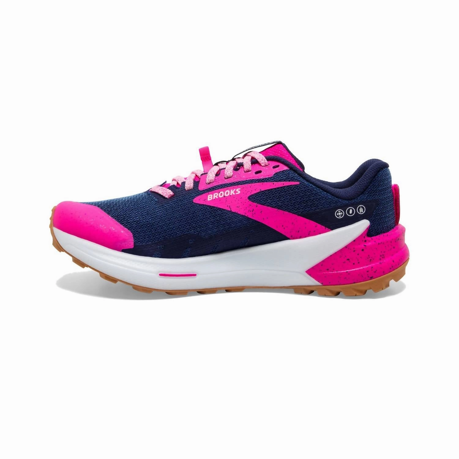 Women's Catamount 2 Running Shoes In Peacoat/pink/biscuit