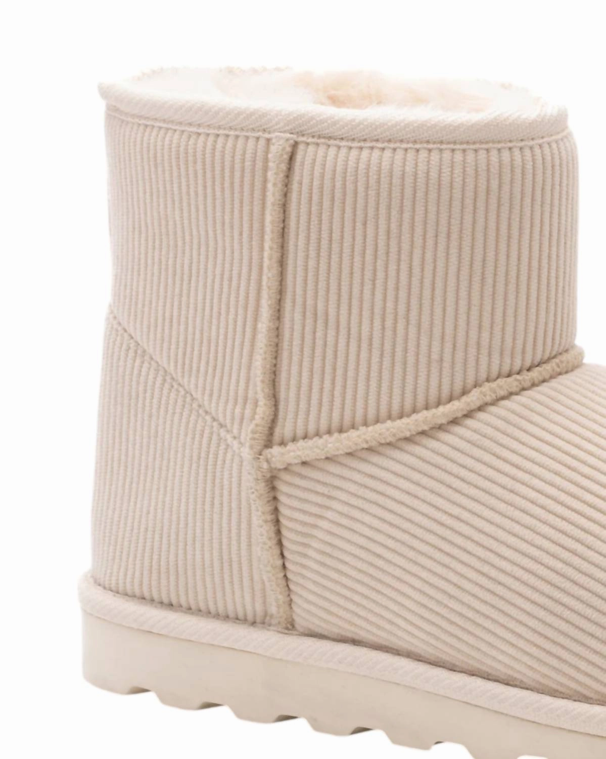Women's Comfort Boot In Ivory