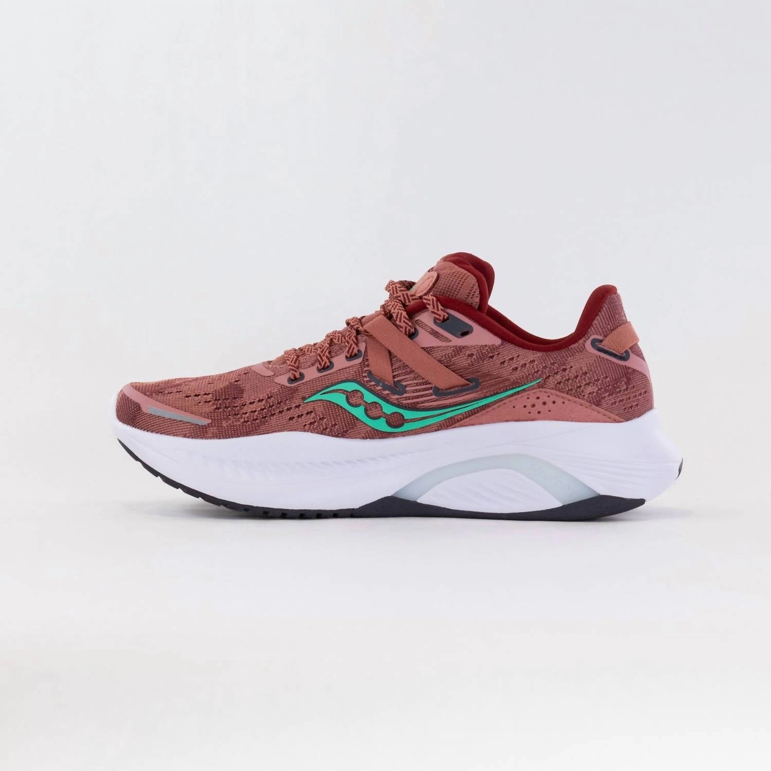 Women's Guide 16 Wide In Soot/sprig