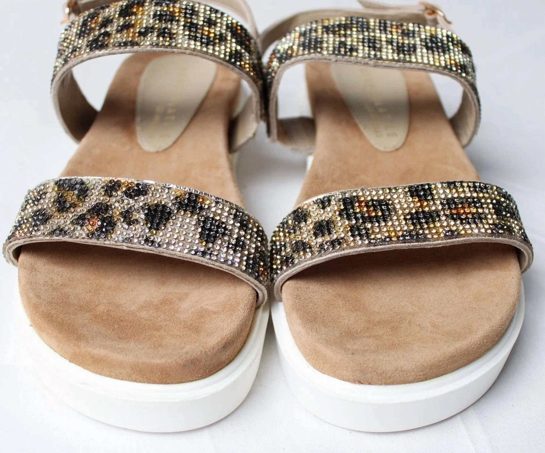 Women's Hotness Rhinestone Slingback Sandals In White