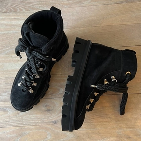 Women's Natalia Mountain Boot In Nero Womens Winter & Rain Boots online