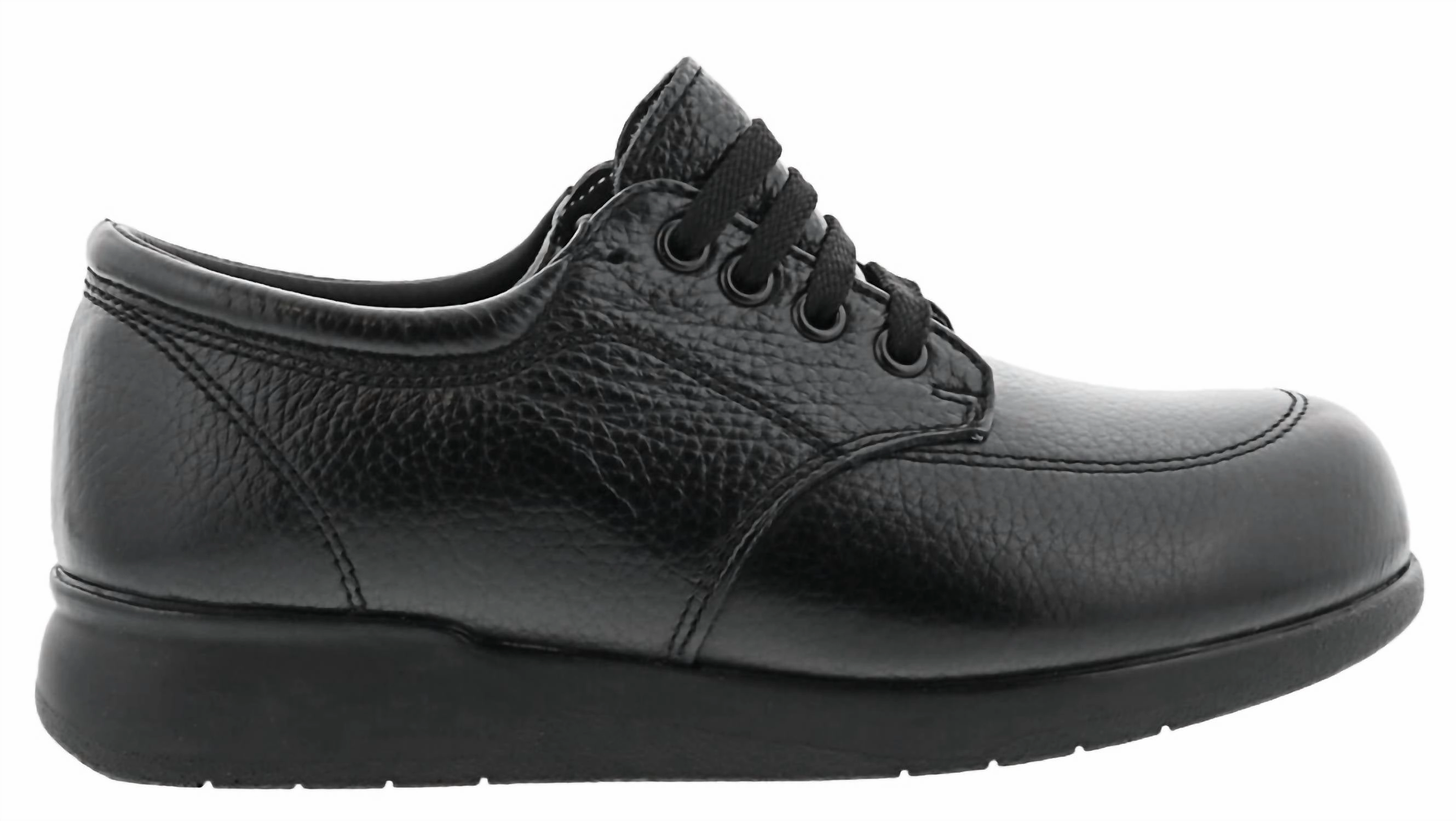 Women's New Villager Shoe In Black Soft Pebble