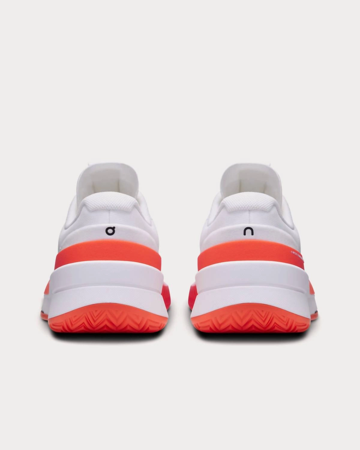 Women's The Roger Pro 2 Sneaker Shoes In White/flame