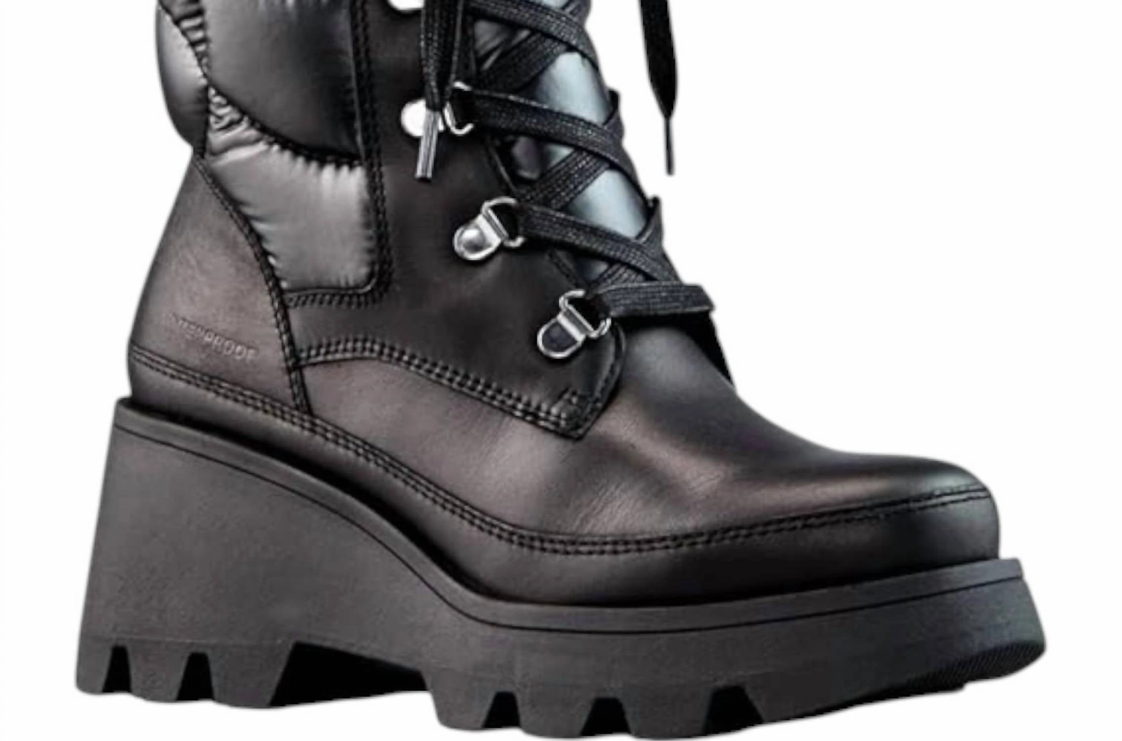 Women's Verona Boots In Black