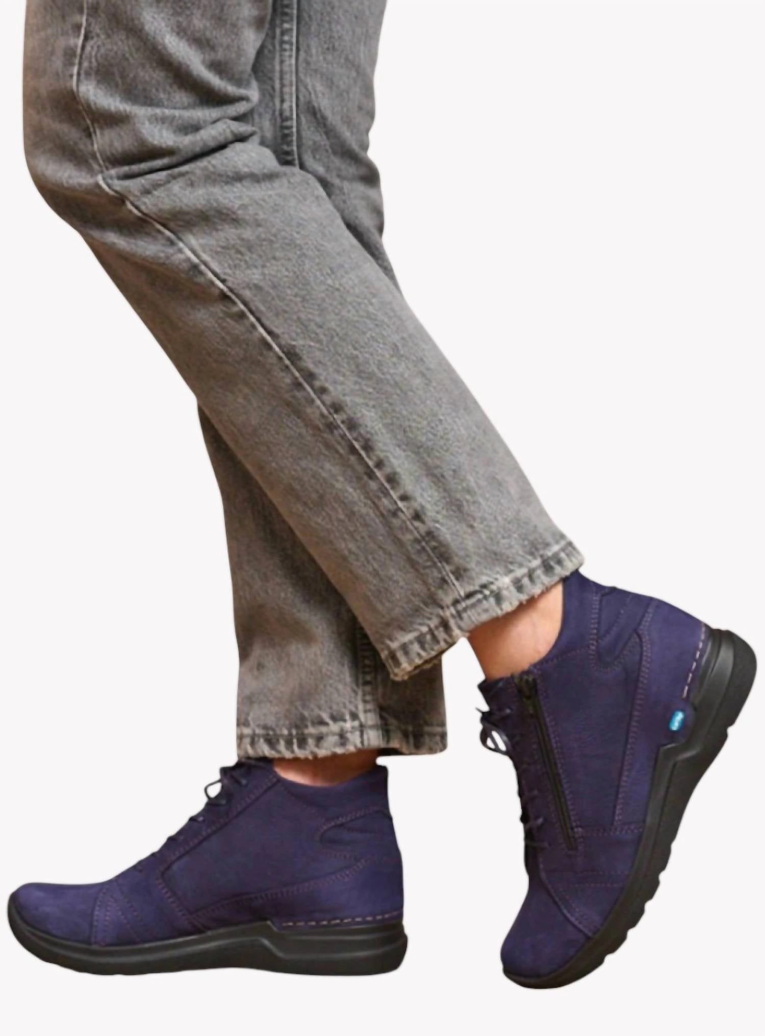 Women's Why Shoes In Purple Nubuck