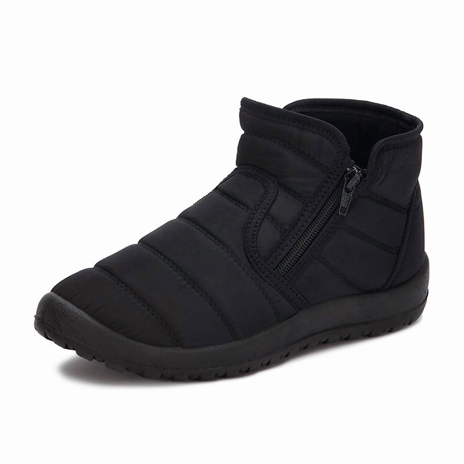 Women's Winter Booties In Black