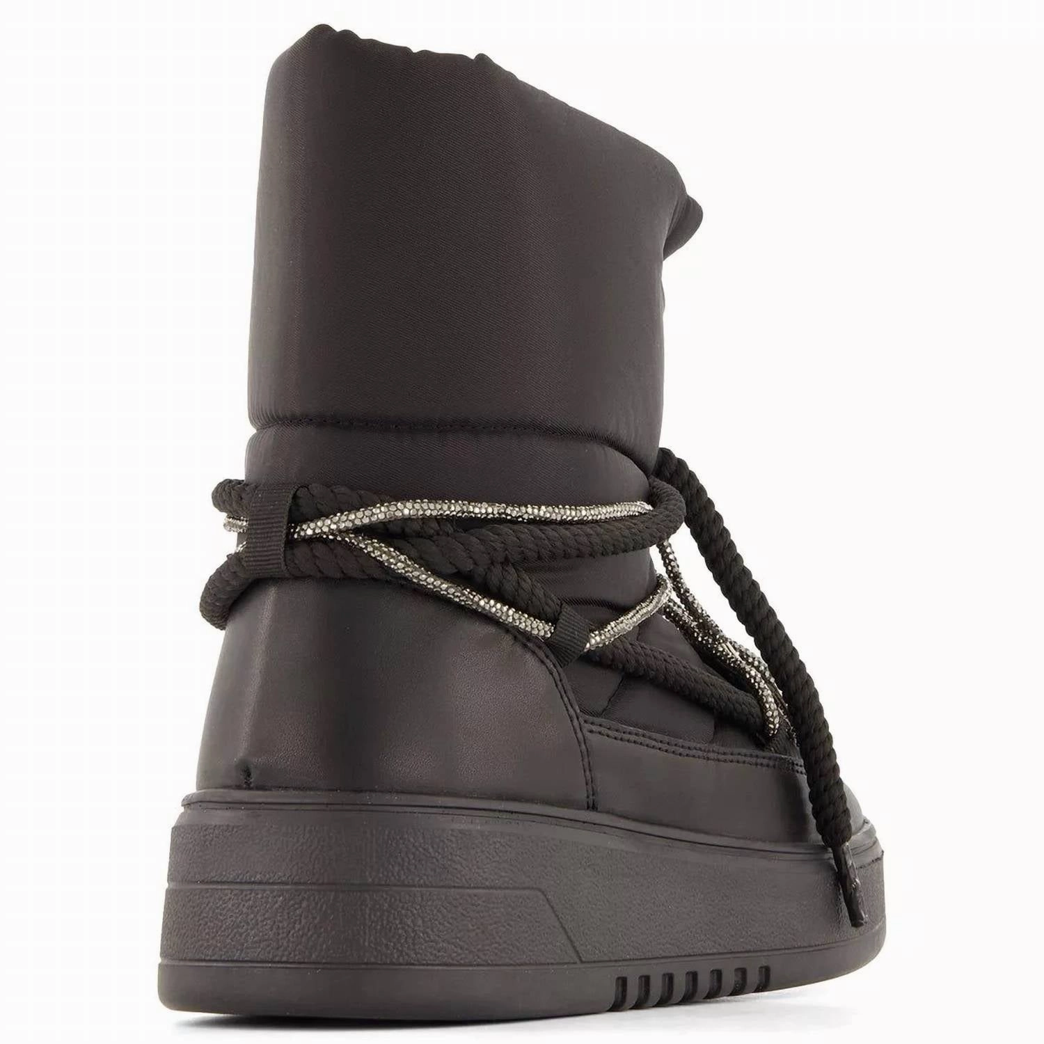 Women's Winter Boots In Black